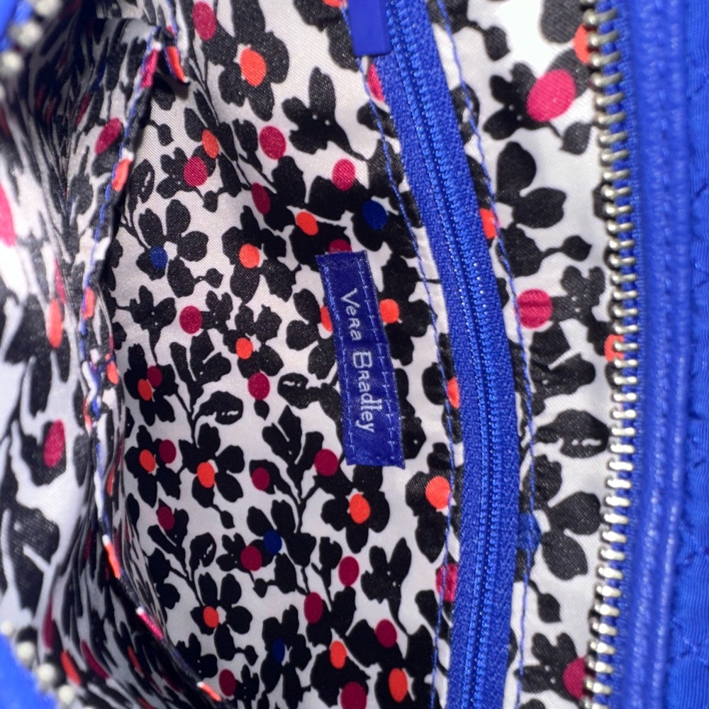 NWT Vera Bradley Carson Mini Hobo Crossbody Bag in Gage Blue Quilted - Picture 8 of 12